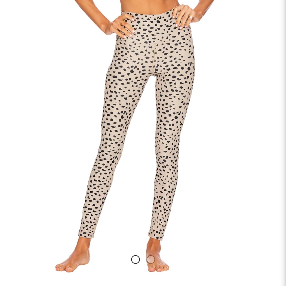 Brand New SOLD OUT Beach Riot Leggings